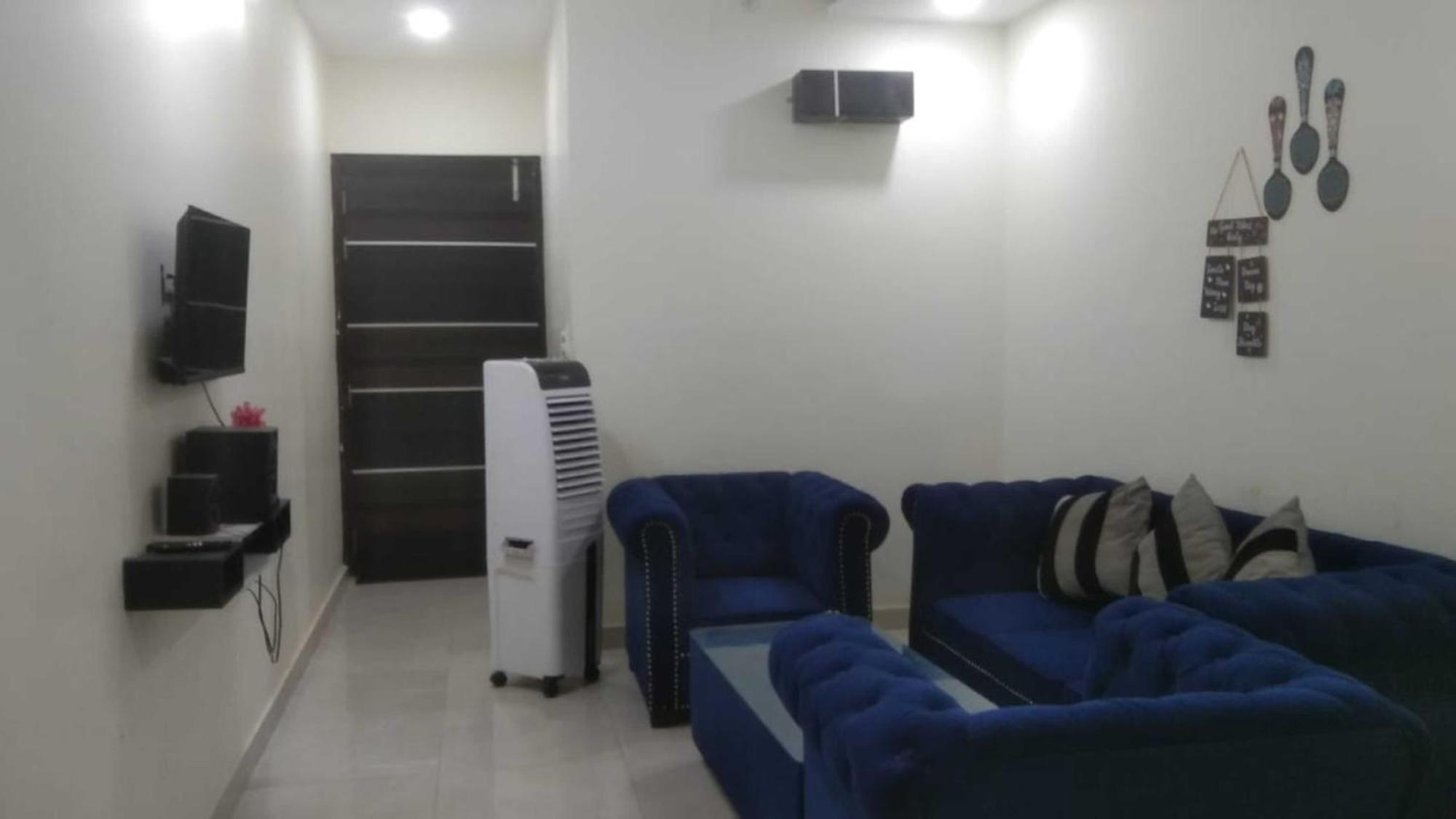 One Bhk Abode In Golf Lucknow