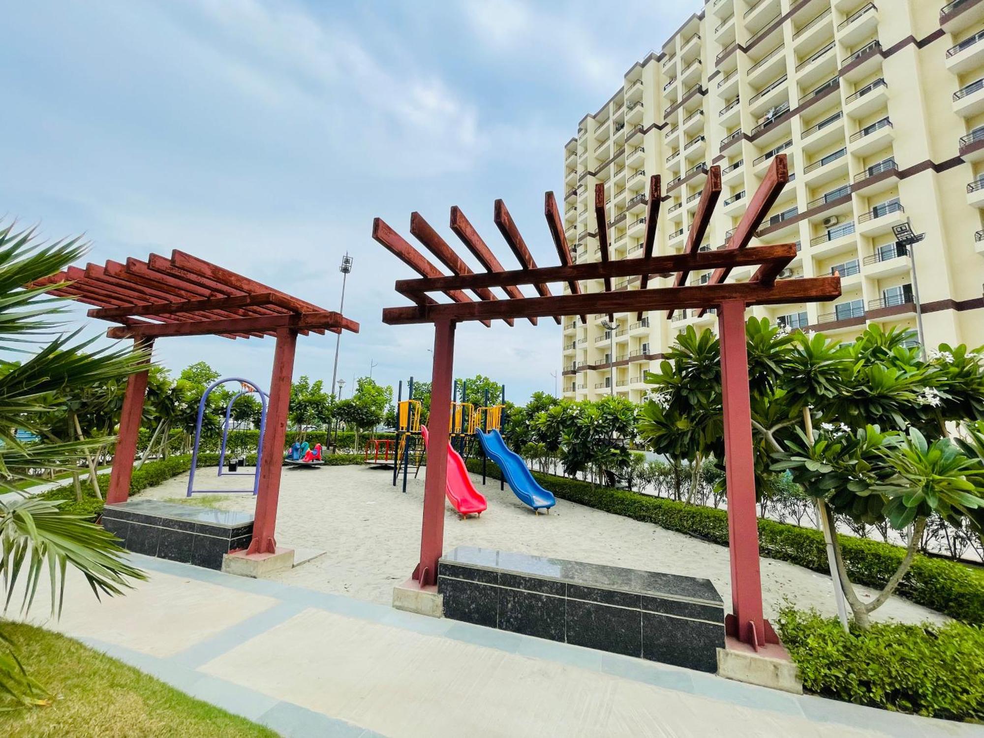 Apartment One Bhk Abode In Golf Lucknow