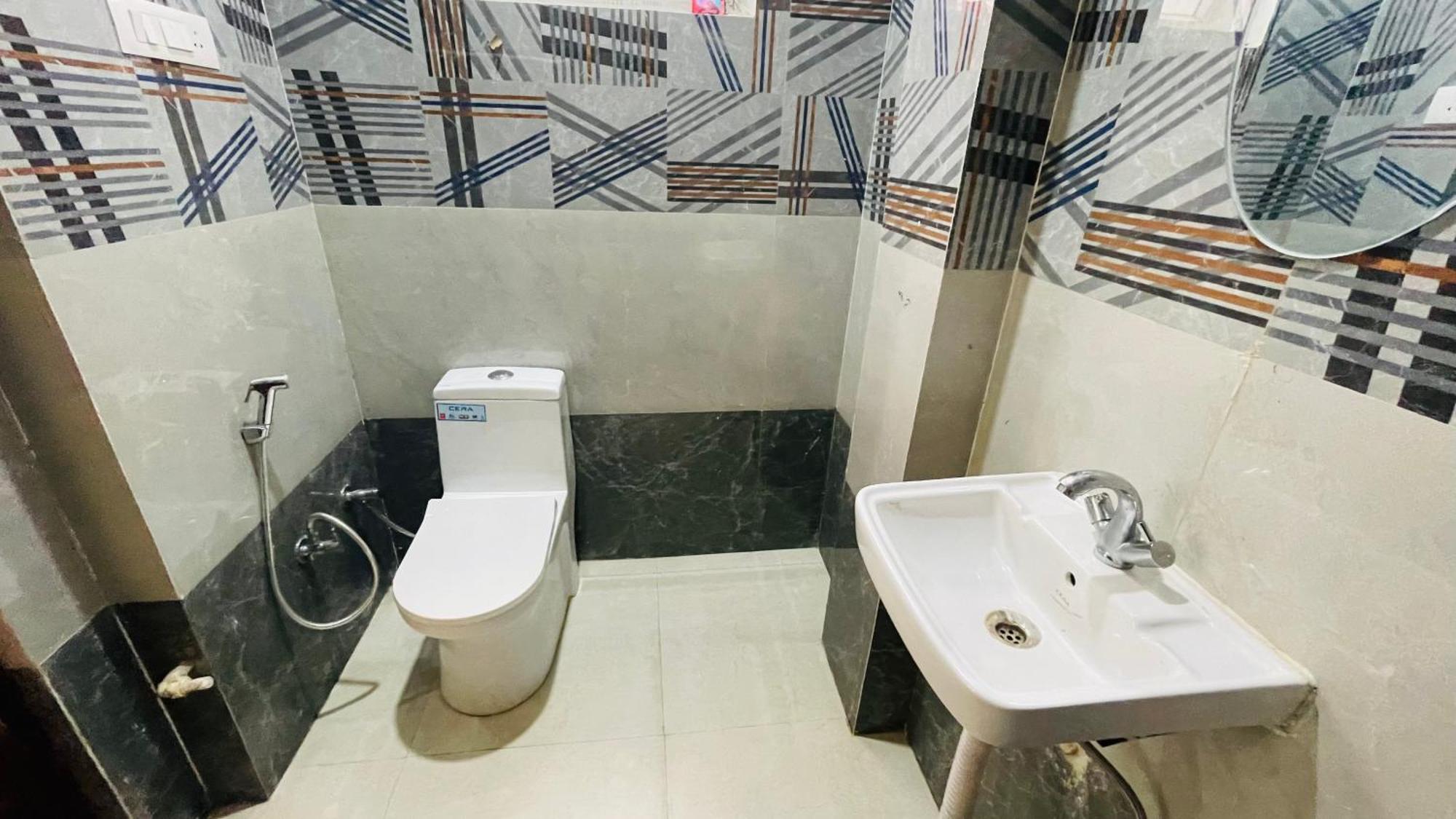 Apartment One Bhk Abode In Golf Lucknow